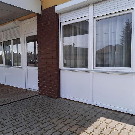 דירות Nagykáta Fenyo Apartman מראה חיצוני תמונה