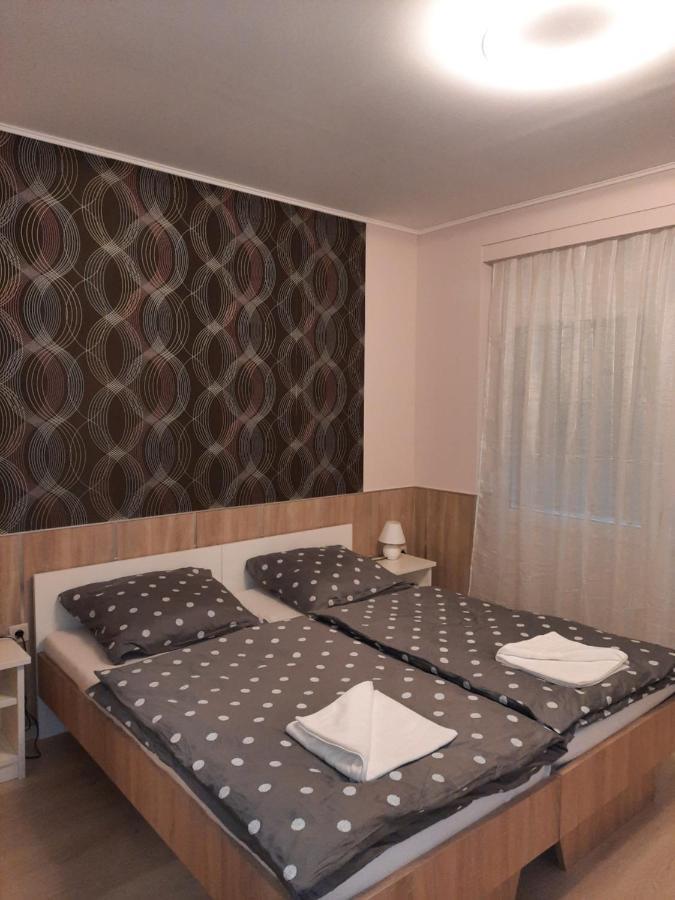 דירות Nagykáta Fenyo Apartman מראה חיצוני תמונה